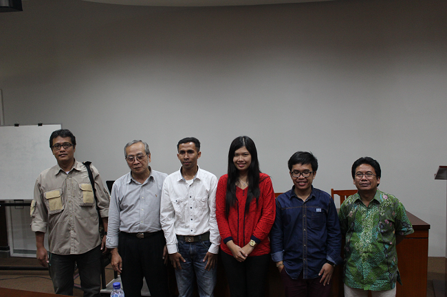 Para Seminaris dalam Seminar Draft Proposal Tesis dan Kolokium Riset Tesis
