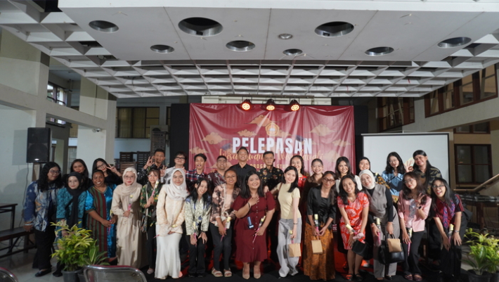 SELAMAT BAGI WISUDAWAN DAN WISUDAWATI PROGRAM STUDI PENDIDIKAN BAHASA DAN SASTRA INDONESIA ATAS KELULUSANNYA!!!