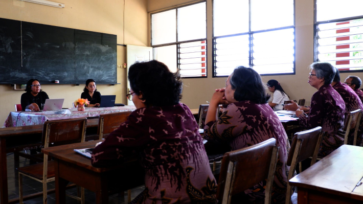 Dosen Magister Pendidikan Matematika USD Dampingi Guru SMA Bruderan Purworejo Merancang Proyek Pembelajaran STEAM