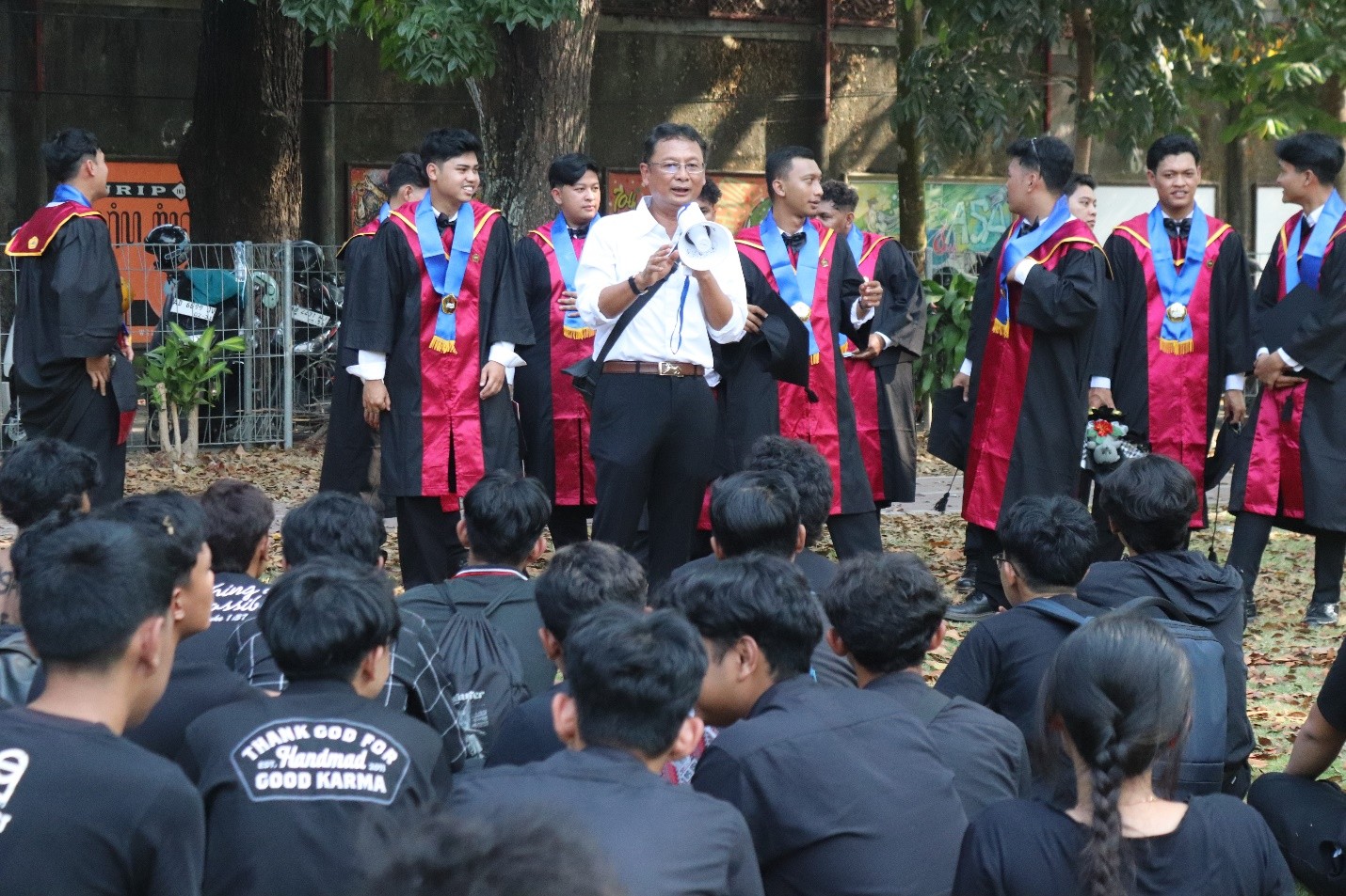 wisuda4