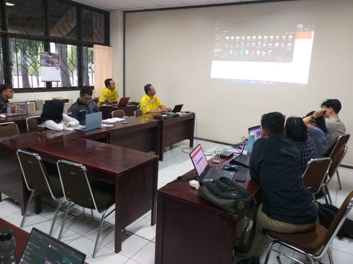 Pelatihan Web Mahasiswa Teknik Mesin USD