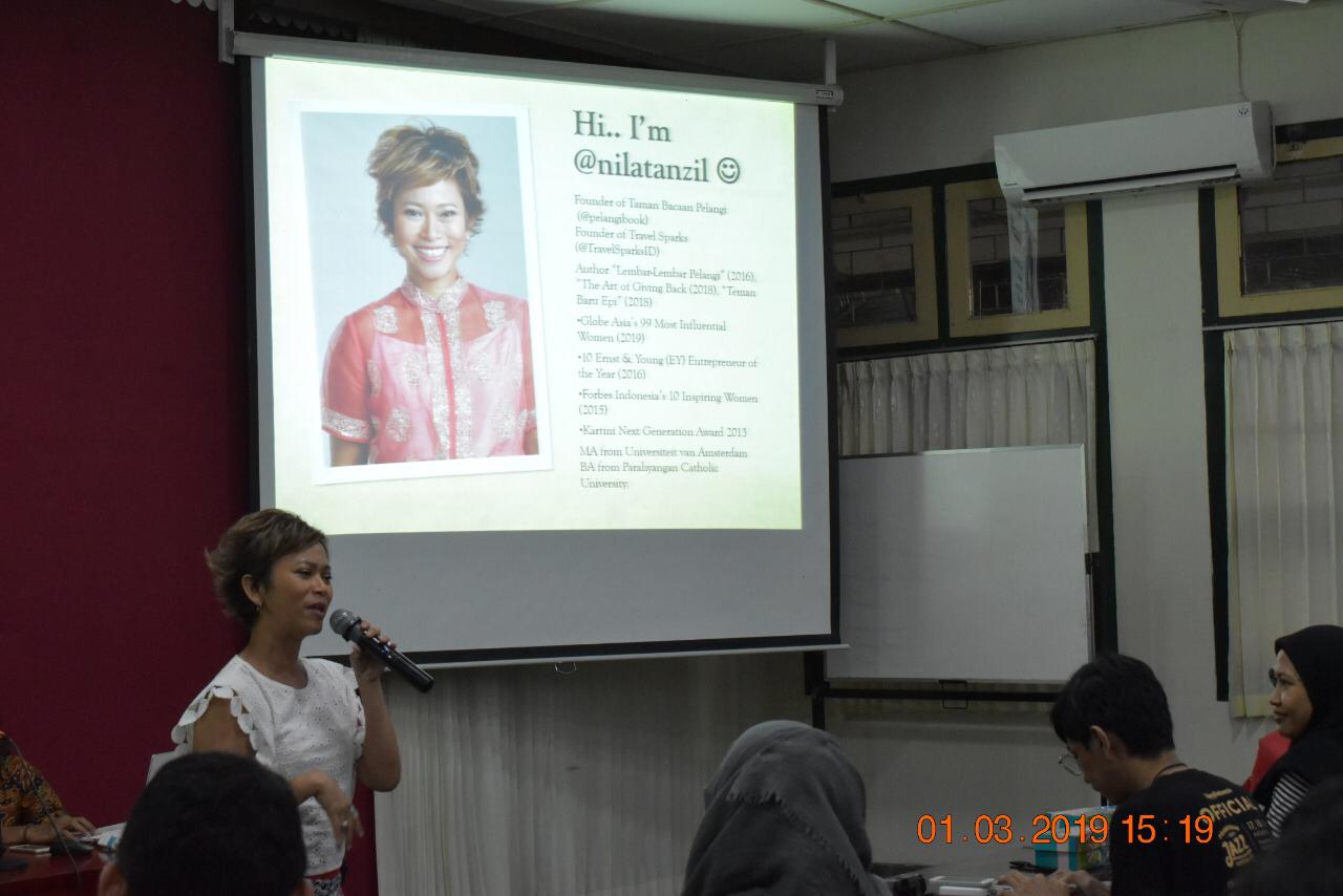 Kuliah Umum Nila Tanzil di Prodi Sastra Indonesia USD